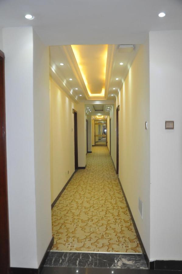 De Leopol Hotel Аддис-Абеба Экстерьер фото